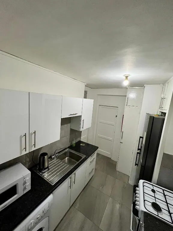 Guest house Aldgate East Rooms R2 London United Kingdom